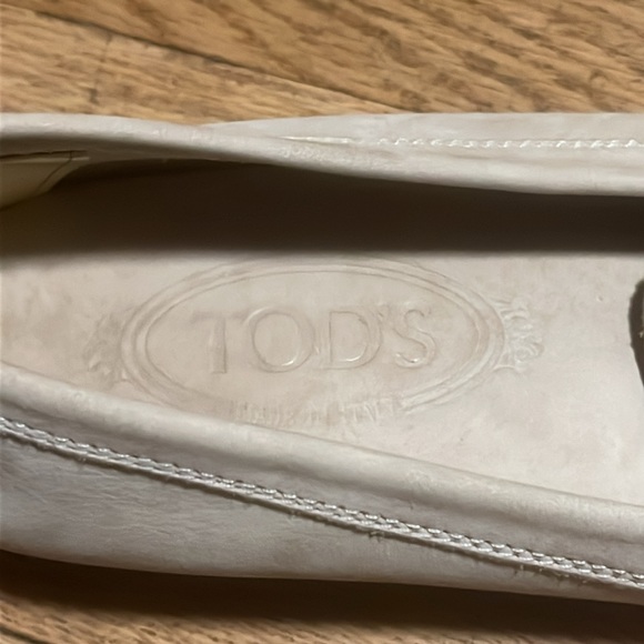 TOD’S beige suede flats size 9 - Picture 9 of 12
